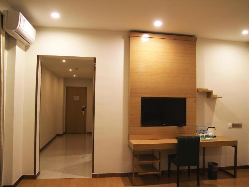 Greentree Inn Shandong Jinan Gaoxin District South Gongye Road Middle Aoti Road Express Hotel Kültér fotó