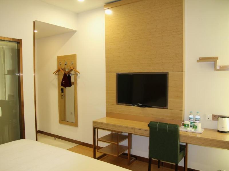 Greentree Inn Shandong Jinan Gaoxin District South Gongye Road Middle Aoti Road Express Hotel Kültér fotó