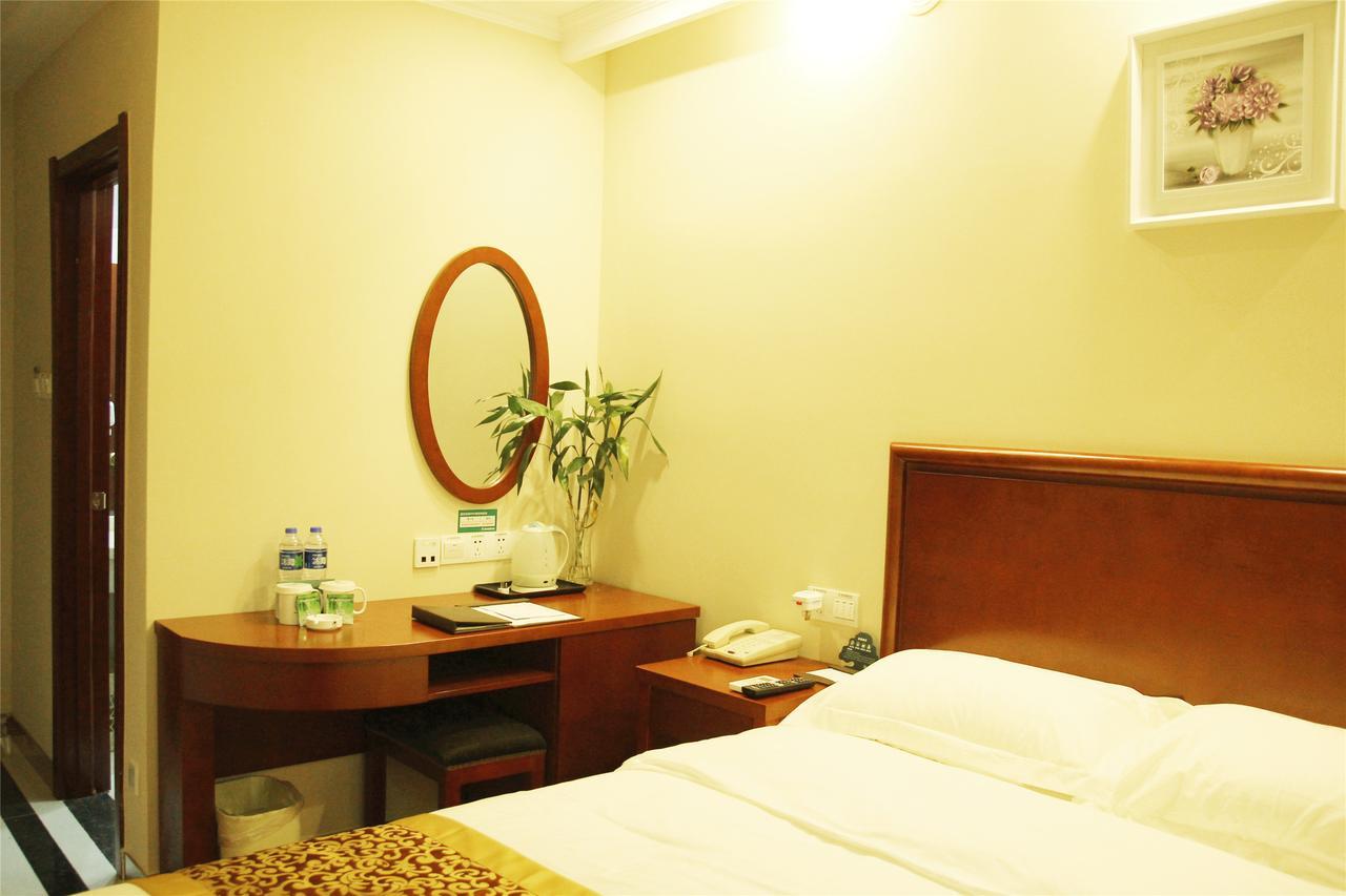 Greentree Inn Shandong Jinan Gaoxin District South Gongye Road Middle Aoti Road Express Hotel Kültér fotó