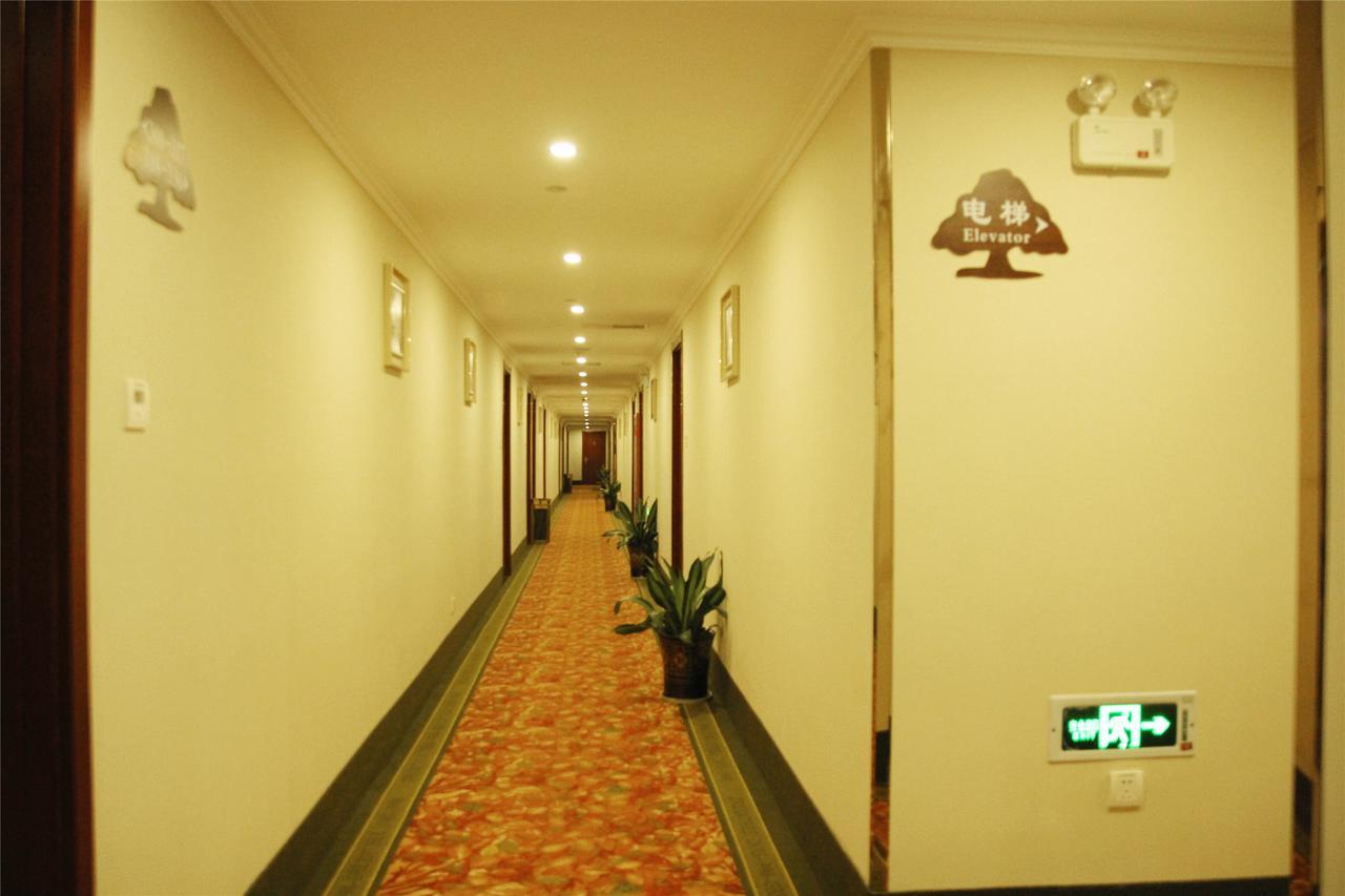 Greentree Inn Shandong Jinan Gaoxin District South Gongye Road Middle Aoti Road Express Hotel Kültér fotó